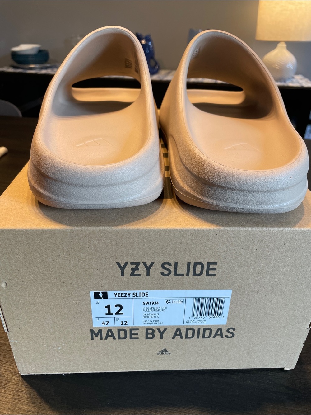 Sz 12 adidas YZY Slide in Tan Neutral Slip-On Sandal